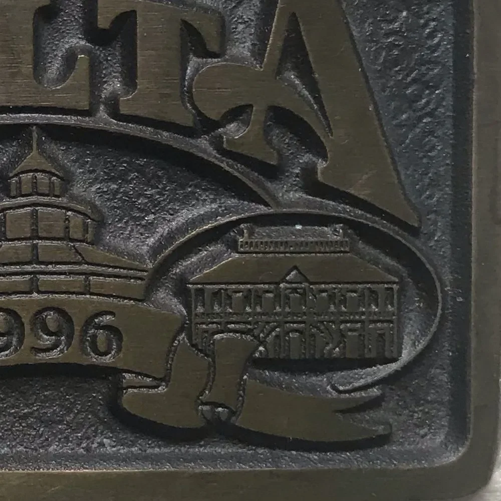 VTG.1996 BRASS OPRYLAND HOTEL NASHVILLE BELT BUCKLE